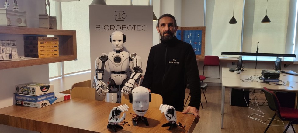 BIOROBOTEC, Gençlere, Eğitmenlere ve Geleceğe Bilgi ve Tecrübesini Aktarıyor!