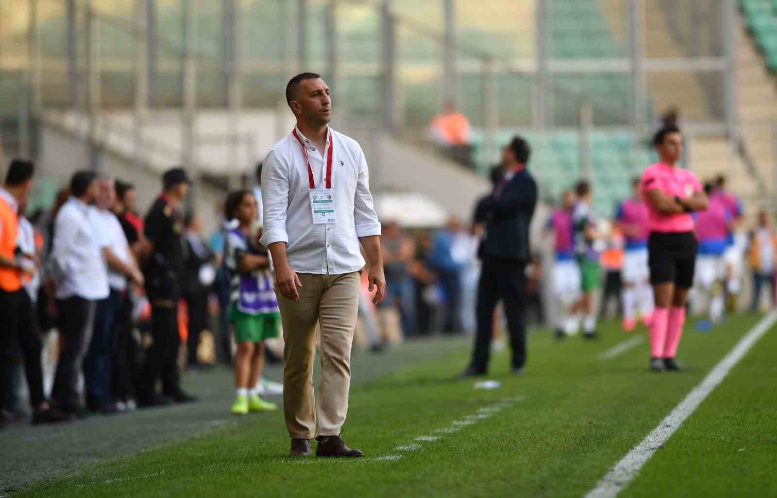 Bursaspor Teknik Direktörü Nedim Vatansever: “Çok Güzel Bir Galibiyet Oldu”