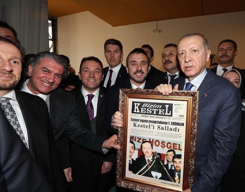 Cumhurbaşkanı Erdoğana 24 Yıllık Sürpriz