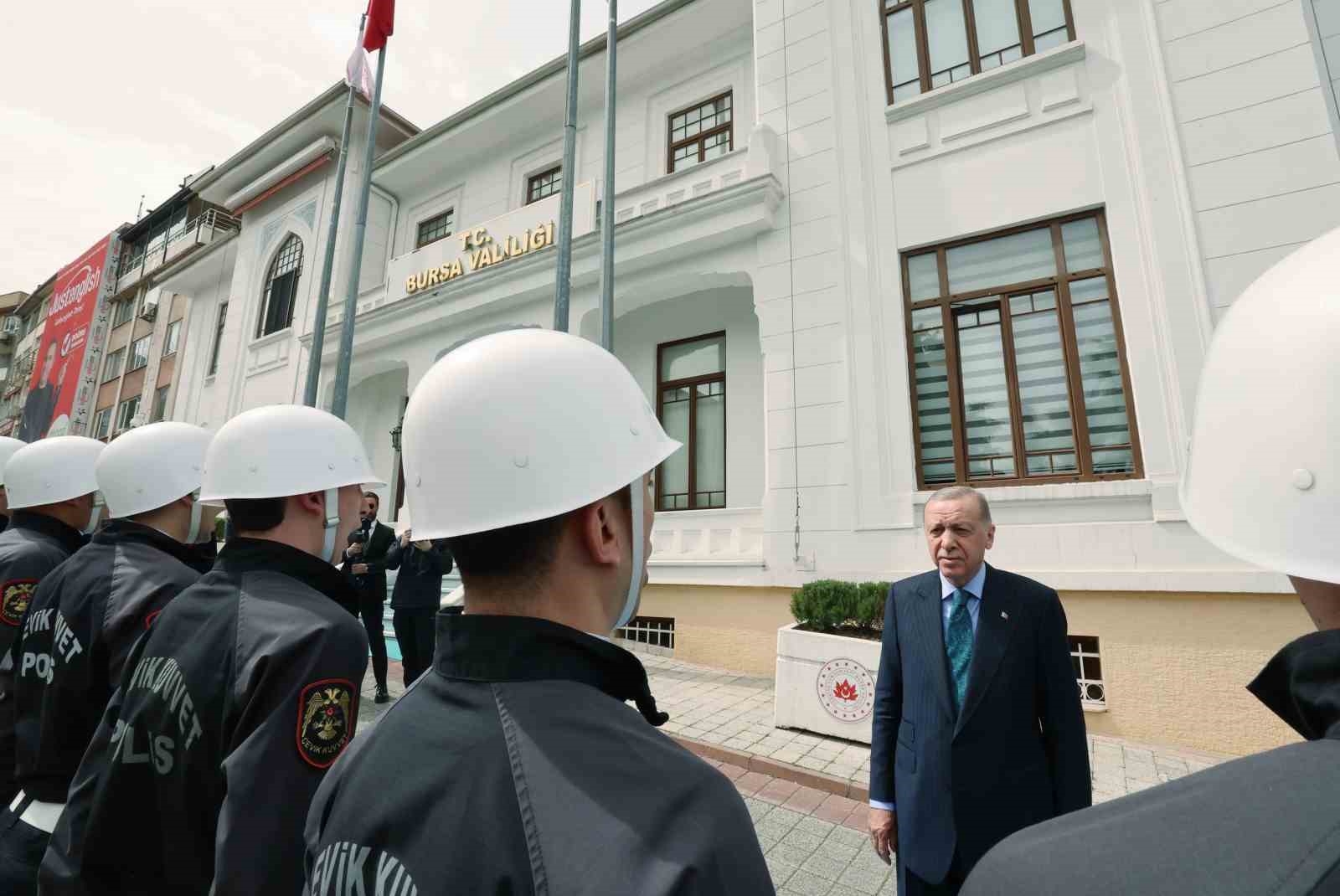 Cumhurbaşkanı Erdoğana Bursada Sevgi Seli
