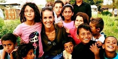 Gazeteci Kübra Ulutaş Kendini Çocuklara Adadı