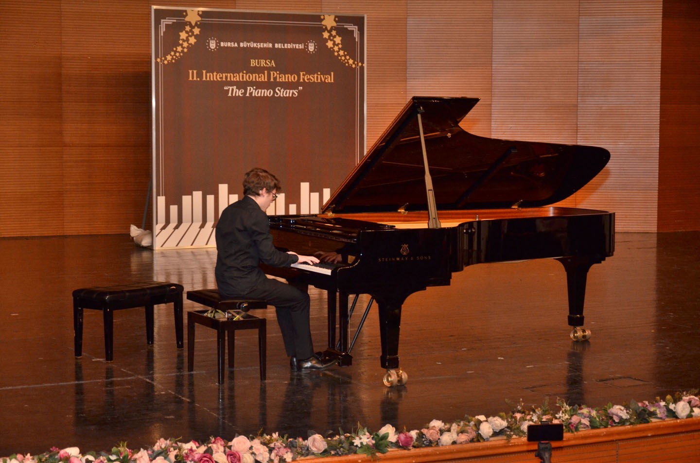 Piyanonun Yıldızları Bursa'da Sahne Aldı