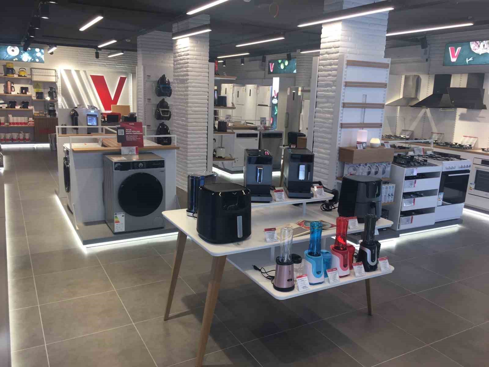 Vestel Bursada Üç Yeni Ekspres Mağaza Açtı